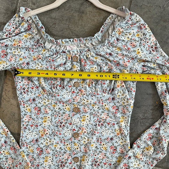 NWT  SOFT BRUSHED JERSEY TOP ILLUSION TINY WAIST FLATTERING! - Picture 6 of 7